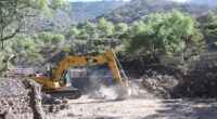 La Comisión Nacional del Agua (Conagua), en coordinación con los gobiernos del Estado de México y de Ecatepec, reconstruye nueve de las 11 presas de gavión de la barranca de […]