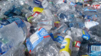 El alumno, Gerardo Soto, de la facultad de Ingeniería de la Universidad Autónoma de Querétaro inventó el primer tabique ecológico creado con el plástico de botellas. El tabique se hace […]
