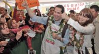 Ecatepec, Méx.- La esposa del gobernador Enrique Peña, Angélica Rivera, y el alcalde Eruviel Ávila Villegas anunciaron la construcción de 23 comedores escolares en Ecatepec, para llegar a un total […]