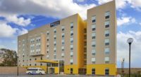 La cadena Hoteles City Express anunció la apertura de su hotel número 154: City Express Caborca. El hotel cuenta con 101 habitaciones y suma 7 propiedades en el estado, todas […]