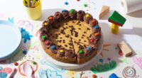 La empresa Pastelerías Esperanza tiene una línea especial para esta temporada tan divertida. Se podrán encontrar en sus más de 110 sucursales el delicioso Kit Art Cake, un pastel tradicional […]