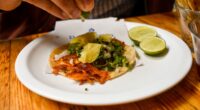 La gastronomía mexicana es una de las más valoradas alrededor del mundo por su diversidad, sabores y la amplitud de ingredientes, pero sin duda, el taco es el platillo más […]