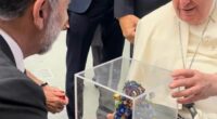 A invitación de El Vaticano, el presidente municipal de Metepec, Estado de México, Fernando Flores Fernández, fue recibido este miércoles en la Secretaría de Estado de la Santa Sede, por […]