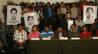 Los padres de los 43 estudiantes de la normal de maestros de Ayotzinapa acudieron a la residencia del Presidente Enrique Peña Nieto y la entrevista duró 5 horas. Fue privada, […]