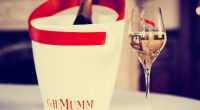 El champagne Mumm es una bebida emblemática relacionada a las grandes celebraciones por ser un vino espumoso y elegante. También puede ser disfrutado en cualquier ocasión por sus distintas cualidades […]