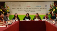 La directora general del Consejo Nacional de Fomento Educativo, Alma Carolina Viggiano Austria e Isabel Crowley, representante de la UNICEF en México inauguraron el primer foro para el fortalecimiento de […]