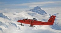 Ecoticias.- Investigadores internacionales informaron del descubrimiento de un nuevo volcán humeante a un kilómetro bajo el hielo de la Antártida Occidental, al que todavía no han dado nombre. Los científicos, […]
