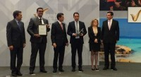 El Presidente de México, Enrique Peña Nieto, otorgó a representantes de la empresa guanajuatense Grupo Turístico Minero, el Premio Nacional de Calidad 2015, evento en donde estuvo presente el Secretario […]