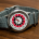 La empresa Timex presentó de la mano con el diseñador de moda masculina Todd Snyder, su nueva pieza de relojería: el “Mod Watch”, que es la segunda colaboración entre la […]